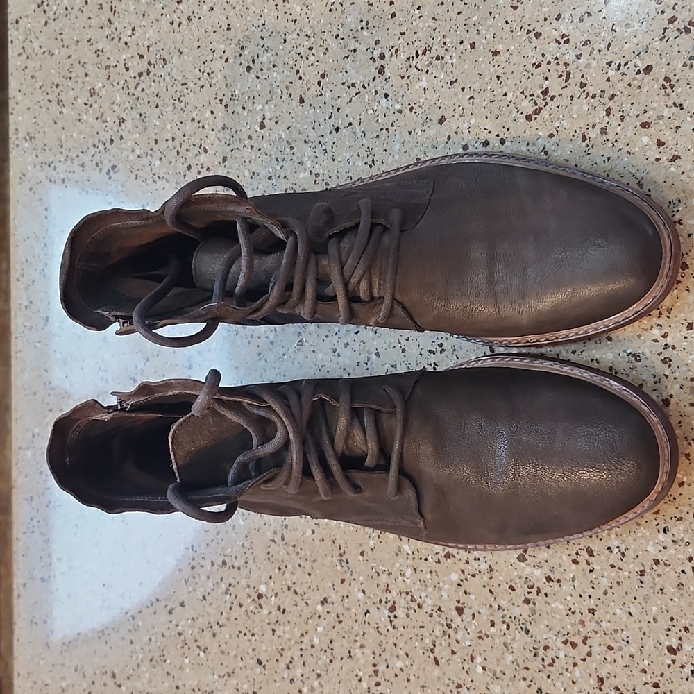 Kenneth Cole Reaction Prove it 2 Me Boots